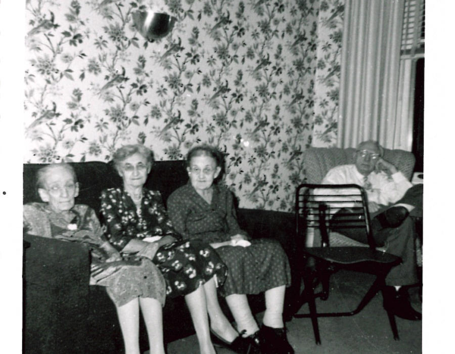 LC Lancaster Orange Street House 1960 04 People in Living Room